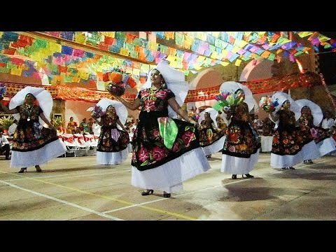 VELA SANDUNGA: Presentación y Baile Folklórico