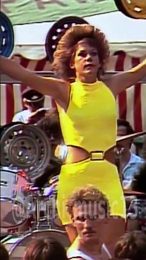 Beautiful 80s • Strangers By Night | C.C. Catch