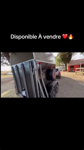 Disponible 🚨#remorque #100k #van