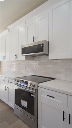 Basement Home in Coronado Ranch!