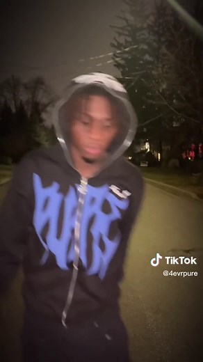 Y2K Hoodies: Trending TikTok Clothing Brands & Streetwear Outfits