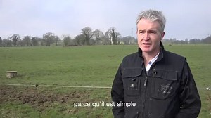 24K views · 108 reactions | [LELY COLLECTOR] 六‍ "Nous avons choisi le Lely Discovery Collector parce qu'il est autonome et qu'il n'y a aucun risque qu'il abîme l'animal contrairement à un racleur" Etienne Simon - Saint Germain en Cogles (35) Retrouvez la vidéo complète ➡ https://cutt.ly/nlZ3Cbg | Lely | Facebook