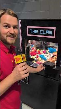Working LEGO Claw Machine by Tyler Lowis #lego #clawmachine