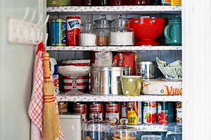 12 Items You Should Never Store in Your Pantry, According to Chefs