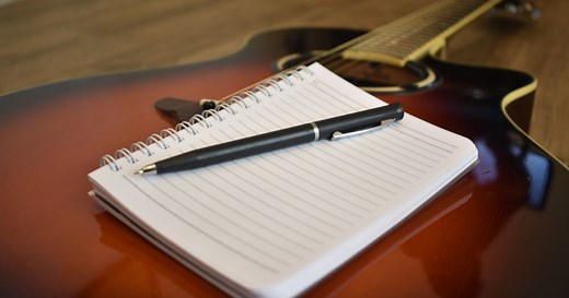 Become A Better Songwriter: 7 Steps From Pro Writers