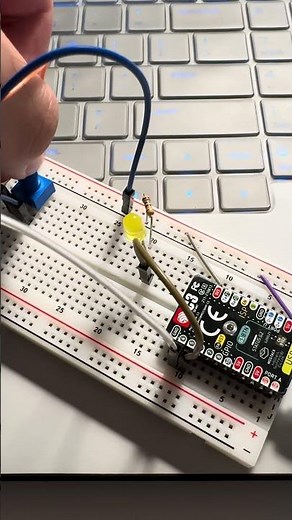 4.1.2 Control the duty cycle of the LED by potentiometer
