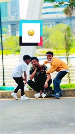 ከፋኝ🥲 #arsenal#henok_henzo #habeshatiktok #fyb#ethiopian_tik_tok🇪🇹🇪🇹🇪🇹🇪🇹 @lij markon👼 @computer___12 @Dani Roast 🐐 @ቼላል @Dagi orton