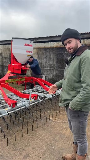 Stock Ag Rotor Jet fitted to a 3-meter grass harrow. The Rote Jet is a high-speed, 12V powerhouse designed to deliver an even spread pattern exactly where you need it. • Fast & Uniform: Twin spinning discs ensure consistent coverage. • Simple Control: Easy-to-adjust feed rates for different seed varieties. • Low Impact: Lightweight but heavy-duty performance. Ready to upgrade your spring reseeding? Drop us a DM or call the team to talk specs. https://www.vantageireland.com/applicators-seeders/ |