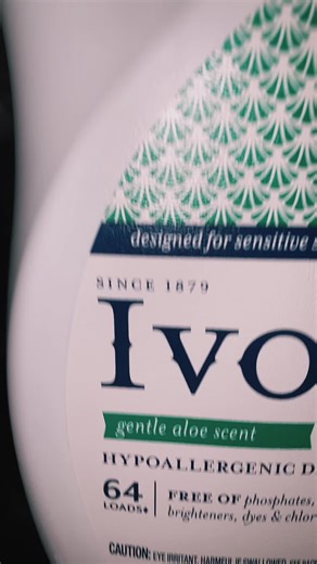 Part 3 toxic hurricane and/or tornado (depending on what settings you put your washer on), with some clouds (powder) fallin again…. Wow, just look at that aggressive hurricane (and/or tornado) agitating…. and of course the little after storm clean up, gotta get all that debris up because toxic rain storms can get a little messy ESPECIALLY if it makes a toxic mud slide (laundry paste)… disaster… anyways this is laundry forcaster, Laundry with Brookie, with tiktok laundry storm chaser!🫡 😶‍🌫️#la