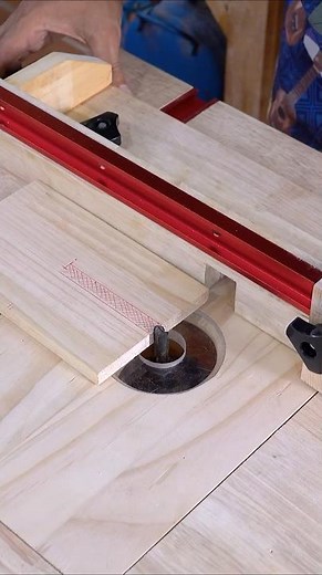 AWESOME Woodworking Tips and Tricks to Make Your Projects Easier! #tooltips #woodscraft #wood