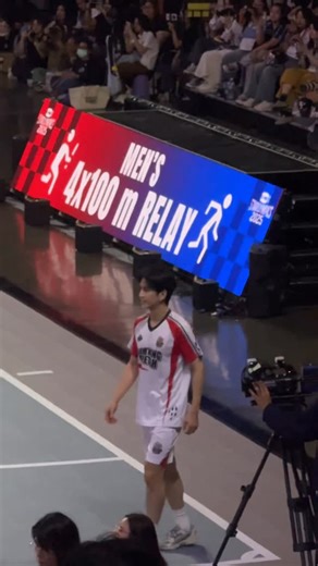 @thainom_js on Instagram: "Sea直接跑入觀眾席🏟️😼 Nomnom們還撐得到嗎😂 JIMMYSEA AVOCEAN SHINE IN STP2025 #GMMTVStarlympics2025 #jimmysea #jimmy #jimmyyip #seatawinan sea_tawinan avocean ©️X: hispring_bbb"