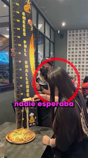 He broke the record for stretching pizza 🤯✨