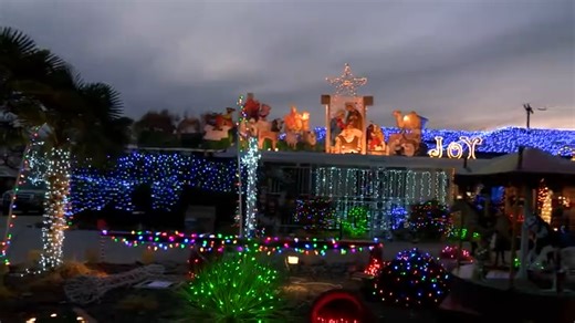 Bugg lights return to Albuquerque home for first time in 20 years