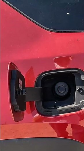 What Is The Gas Tank Size For The 2025 Chevrolet Equinox LT?