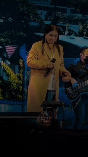 Ana Gabriel - Solo Espero Que Entiendas