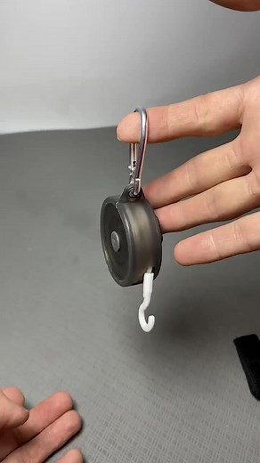 2.5K views | Portable Pull-Out Light Strip  This genius portable...