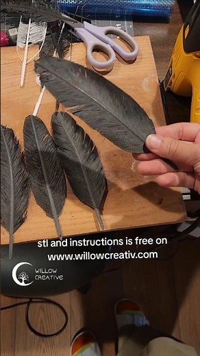 3dprinting a feather (Free STL and instructions!)