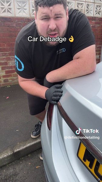 Car debadging is really profitable and looks great #car #debadge #mercedes #cardetailing