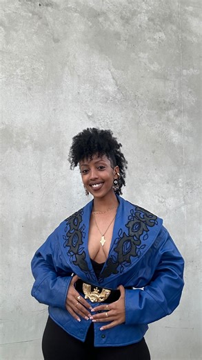 Alem 🌍 አለም on Instagram: "24 hours left to get me to the next round!!!! Please vote & donate if you can 🥹🙏🏽💙 #styleicon #eltonjohn #styledbyalem #vote #fashionstylist"