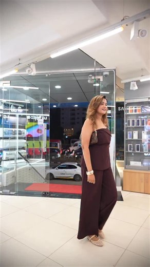 Mithi Mishra| Lifestyle Blogger | Bangalore on Instagram: "@uniletstores Black Friday Sale – November 28 to 30! Mega Deals: •LED TVs starting from ₹7,490 •Refrigerators starting from ₹21,690 Combo Offers: •Buy a Refrigerator → Get a Washing Machine FREE •Buy a Washing Machine → Get an Air Fryer FREE Additional Offers: •Up to 50% OFF •Bajaj Finance Offer (No Card Required): Get up to ₹5,000 Cashback on Mobile Phones •0 Processing Fee | 0 Hidden Charges | 0% Interest for up to 24 months on Credit 