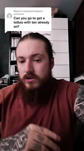 Can Tattoos Tan? Risks of Tattooing on Tanned Skin Explained