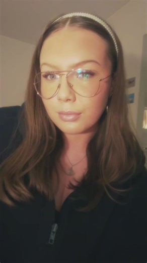 Empowering Women in Aviation: Female Pilots Matter