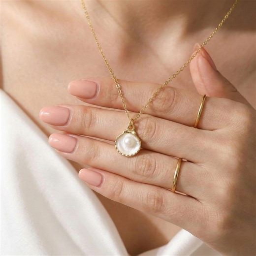 Seashell Pearl Necklace Gold, Shell Pendant Necklace With Pearl, Beach Jewelry, Ocean Inspired Necklace, Dainty Summer Jewelry Gift - Etsy