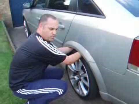 How to check the rear suspension arms on a Vectra C