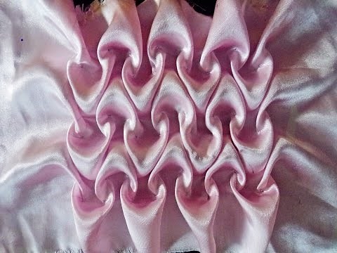Canadian smocking heart pattern for cushion