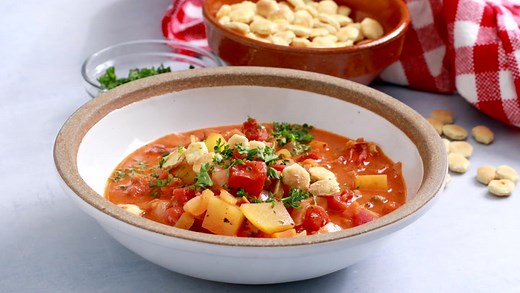 Manhattan Clam Chowder - Culinary Hill.mp4