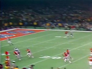 Fullback TD pass… On this date in 1978, #DallasCowboys fullback Robert Newhouse threw an absolute dime for a 29-yard fourth quarter touchdown to help the #Cowboys beat the #Broncos in #SuperBowl XII… (Video: KevG163) #nfl #dallas #denver #broncos #DenverBroncos #football #touchdown #NFLPlayoffs | Pat Doney NBC 5