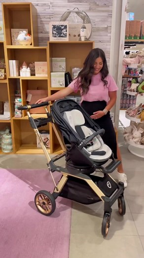 Gabby Lawson | Motherhood on TikTok