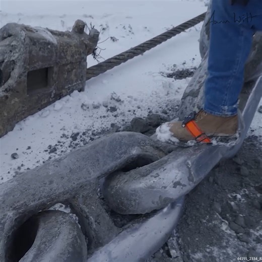 744K views · 11K reactions | How Draglines Move 100,000 Yards of Earth a Day | Aaron Witt | Facebook