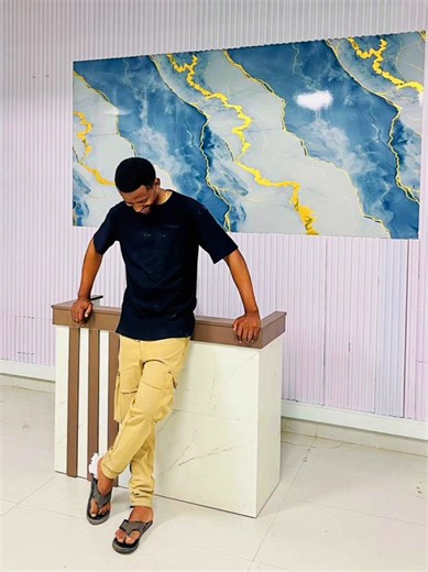 🏢 OFISI YAKO INASEMA NINI KWA WATEJA? Usiweke jina tu… weka 2D Sign yenye mvuto na hadhi. 🔥 2D Sign: • Inaifanya biashara ionekane rasmi na ya kuaminika • Inavutia macho ya wapita njia • Inaongeza thamani ya brand yako • Inafanya ofisi ionekane professional Mwonekano mzuri wa mbele ya ofisi si anasa — ni silaha ya biashara. 📌 @walker_arts12 – Designing, Printing & Branding 📞 0769813933 📍 Dodoma, Makole National Housing @ishabsaid1 @kili mnyab👻🧸 @susanpaul138 @BRAND VILLAGE DODOMA #dodoma 