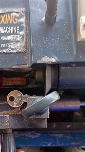 Precision Cutting for a Perfect Key
