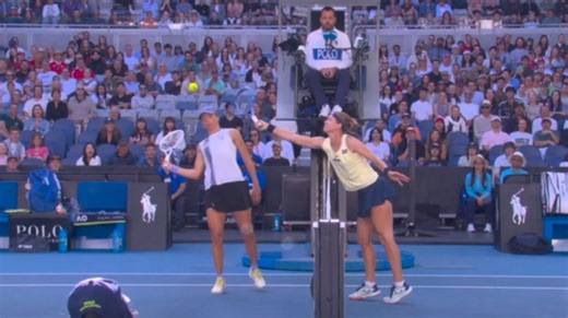 Maddison Inglis shines as lone Aussie woman standing