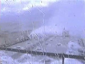Lake Erie storm footage by Ric Mixter
