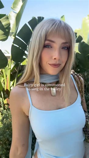 20 reactions · 4 comments | Singing amongst the trees while happy families picnic sounds like a DREAM! 栗‍♀️ Thanks to @soundsoflifetouring for this beautiful gig today in the beautiful Currumbin Valley ✨ | Rhea Robertson | Facebook