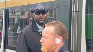 8.2K views · 270 reactions | TOP CONGO FM en direct : EN BELGIQUE, du 1er au 8 juin * TOP MATIN, en direct de Bruxelles * PARLONS EN, avec des associations de la diaspora * LE DÉBAT, avec des candidats d’origine congolaise * FACE À FACE, les partis politiques s’expliquent * ÉDITION SPÉCIALE * LE GRAND DÉBAT… Du 1er au 8 juin, TOP CONGO FM, LA FRÉQUENCE UTILE, en direct de la Belgique. Publicité et sponsoring : * +243813306996 * +32495826360 | Top Congo FM | Facebook