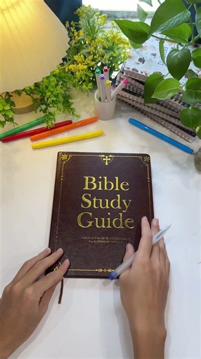 Learn the Bible easily and effectively with this Bible Study Guide.