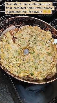 Simple ingredients… crazy crunch!Akki Roti you’ll keep making again & again 🤤🔥”