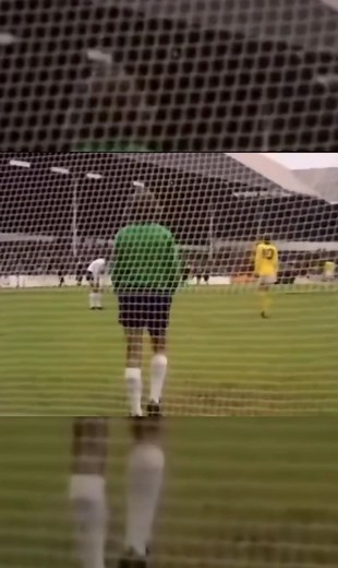 🗓️ September 1972 — London Weekend Television’s The Big Match brings us Tottenham v Crystal Palace 🎥⚽️ A proper old-school clash under Brian Moore’s commentary — the sights, the sounds, the style of early ’70s football. ✨ #TheBigMatch #Tottenham #CrystalPalace #Spurs #CPFC #BrianMoore #LWT #RetroFootball #ClassicFootball #VintageFootball #70sFootball #FootballHistory #OldSchoolFootball #EnglishFootball #FootballArchive #MatchHighlights #FootballLegends #ThrowbackFootball #LondonFootball | Foot