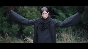 VIDEO: Aldous Harding – Horizon