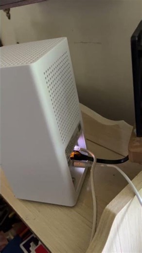 Miniature fan fix for VERIZON ROUTERS OVERHEATING and LOSING INTERNET. #tech #troubleshooting