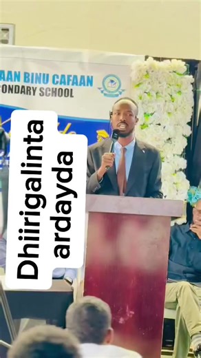 Daryeel waalidkaa, guushaadu halkaas bay ka bilaabataa. #englishteacher #Mullah #foryouu