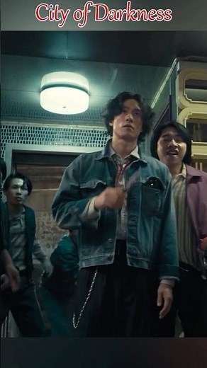 Twilight of the Warriors: Walled In – "Barber Shop Hostage: A Duel of Fate"