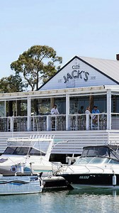 Just an easy 50-minute drive from Melbourne, you’ll find us in the heart of @yaringaboatharbour. Set along the picturesque shores of Western Port Bay, Yaringa is more than a harbour — it’s a destination that calls to sailors, epicureans, and adventurers alike. Dine, wander & watch the boats roll in as you soak up the spectacular views. You might even be lucky enough to spot a Pilot Boat, proudly built right here on the Mornington Peninsula by @hartmarineorcboats Book your table via link in bio. 
