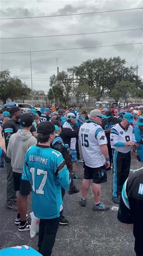 Panthers fans travel to Tampa for Week 18 matchup against the Buccaneers, tailgating with the Roaring Riot fan group