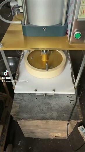 Pizza Base Dough Press Machine#doughpress #pizzabase#bakeryequipment machinery