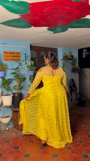 Comment down 💛 if you love this song #viral #dance #dancer #explorepage #trending #trending #hindi